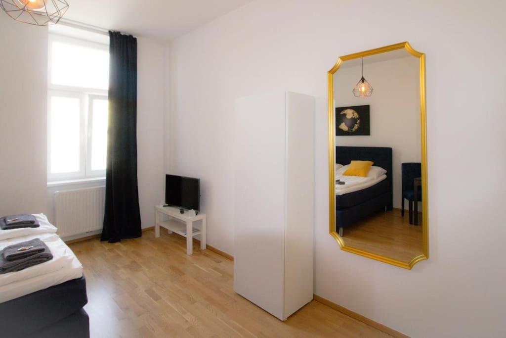 Klein & Gemuetlich L Lf15 Apartment Виена Екстериор снимка